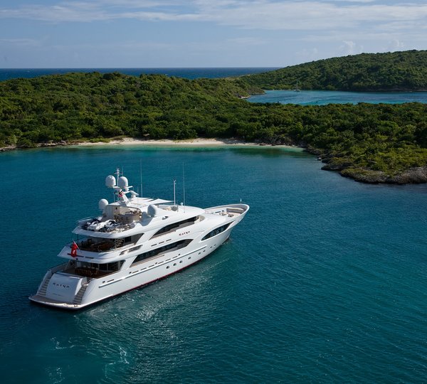 St Vincent Yacht Charters | The Complete 2024 & 2025 Guide by CHARTERWORLD